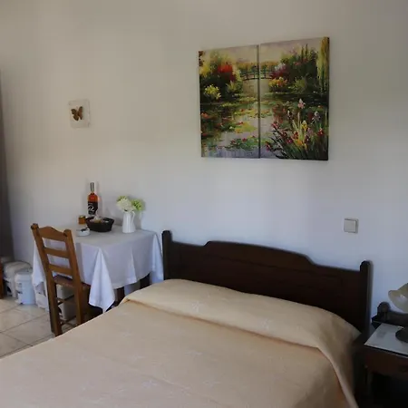 Apartment Michalis *